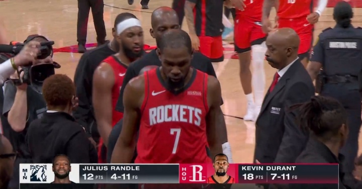 kaiyun官网-你们敢放空我？杜兰特底角三分亮刀！3中0后8中7！